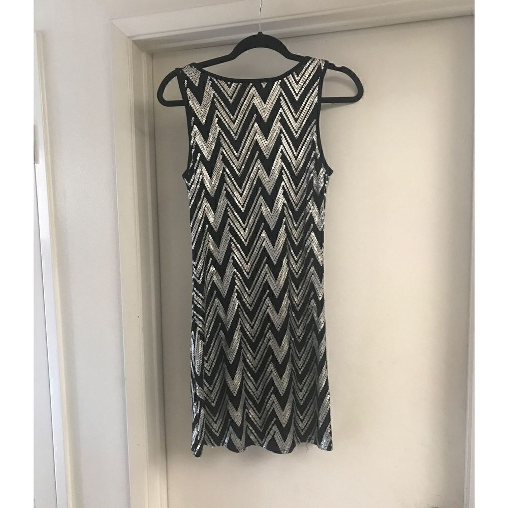 NWOT~Black & Silver Sequin Party Dress~Dance the Night Away~Sz Juniors Large